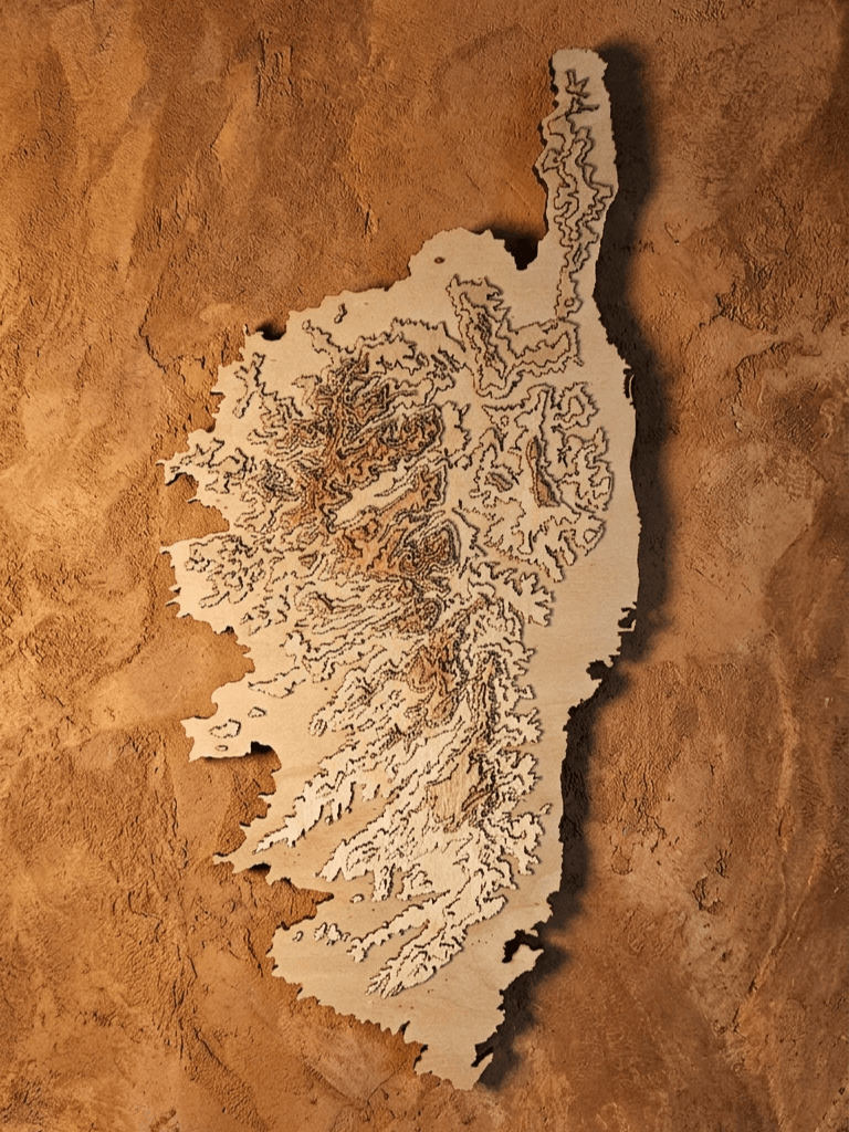 Relief topographique de la Corse, gravé dans le bois